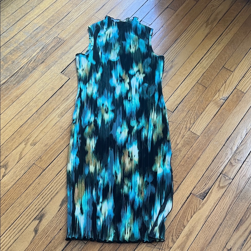 Elegant Sleeveless Blue and Green Midi Dress